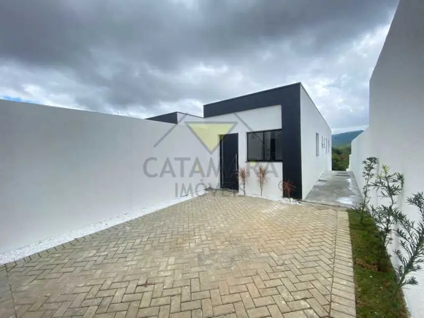 Foto 1 de Casa com 3 quartos à venda, 80m2 em Mogi Das Cruzes - SP