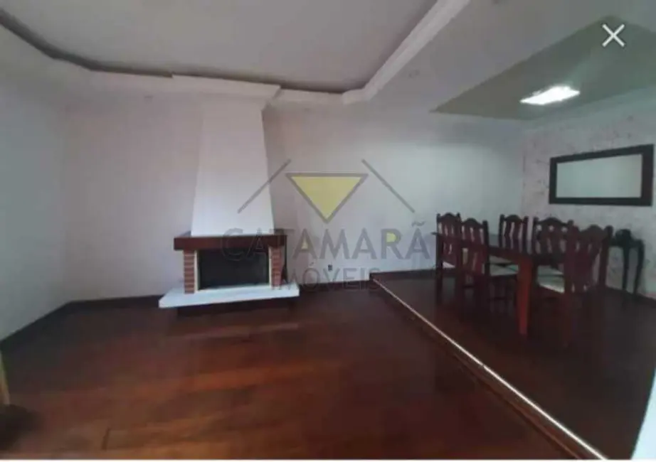 Foto 2 de Casa com 3 quartos à venda, 180m2 em Mogi Das Cruzes - SP