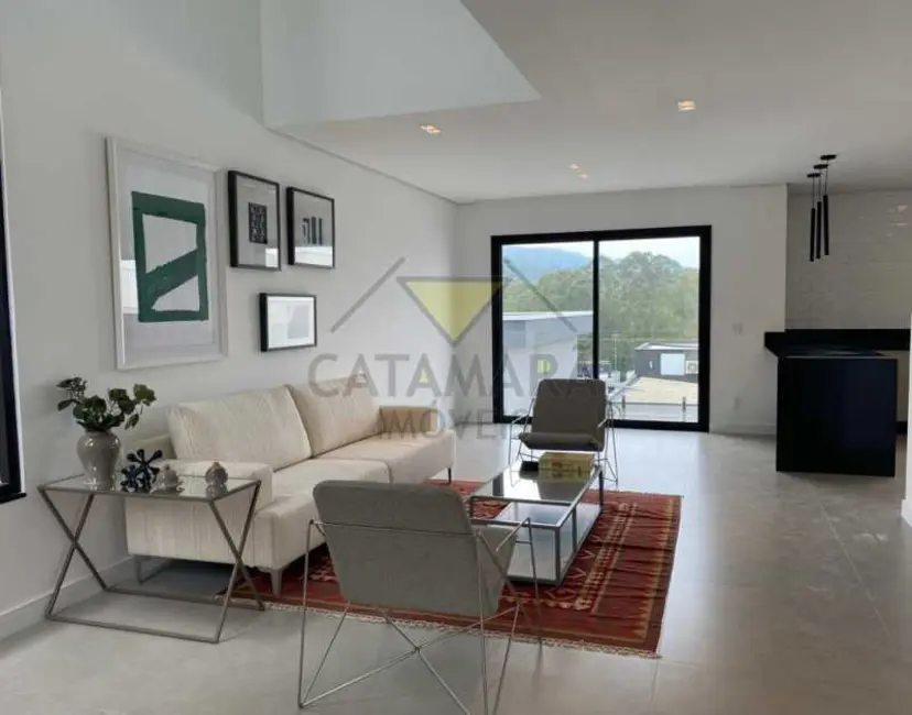 Foto 4 de Casa de Condomínio com 3 quartos à venda, 260m2 em Mogi Das Cruzes - SP