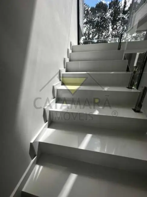 Foto 6 de Casa de Condomínio com 3 quartos à venda, 314m2 em Mogi Das Cruzes - SP