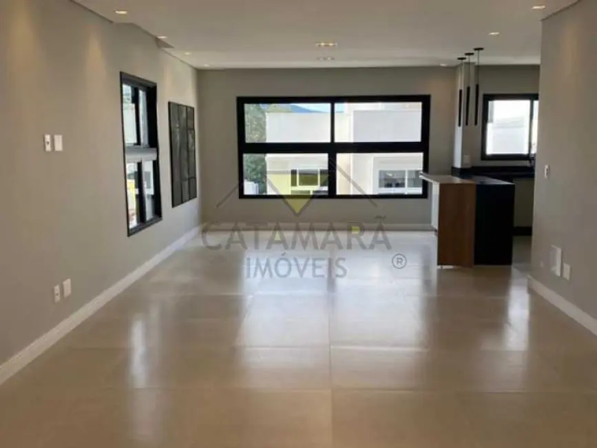 Foto 3 de Casa de Condomínio com 3 quartos à venda, 255m2 em Mogi Das Cruzes - SP