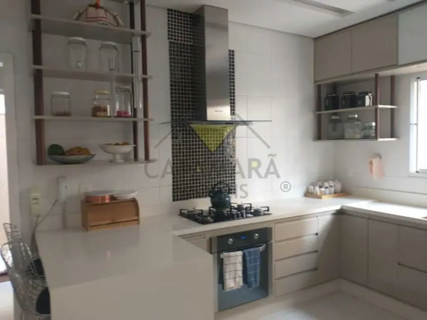 Foto 5 de Casa de Condomínio com 3 quartos à venda, 250m2 em Mogi Das Cruzes - SP