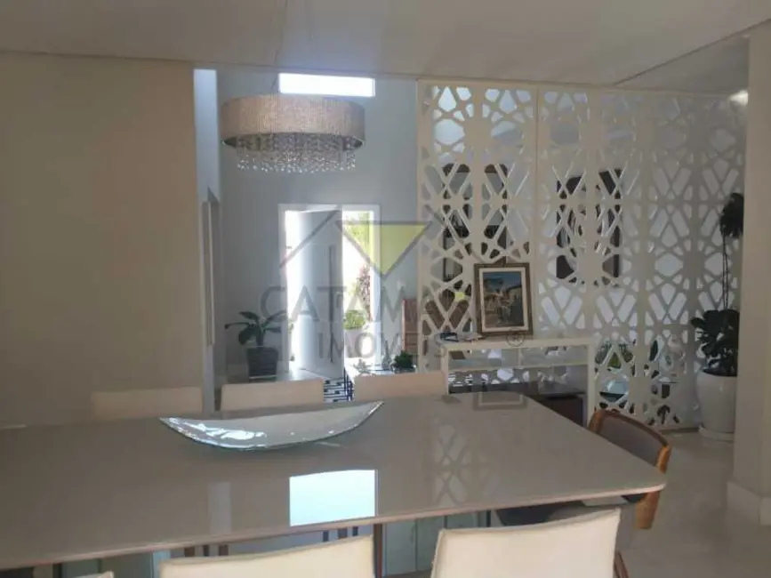 Foto 7 de Casa de Condomínio com 3 quartos à venda, 250m2 em Mogi Das Cruzes - SP