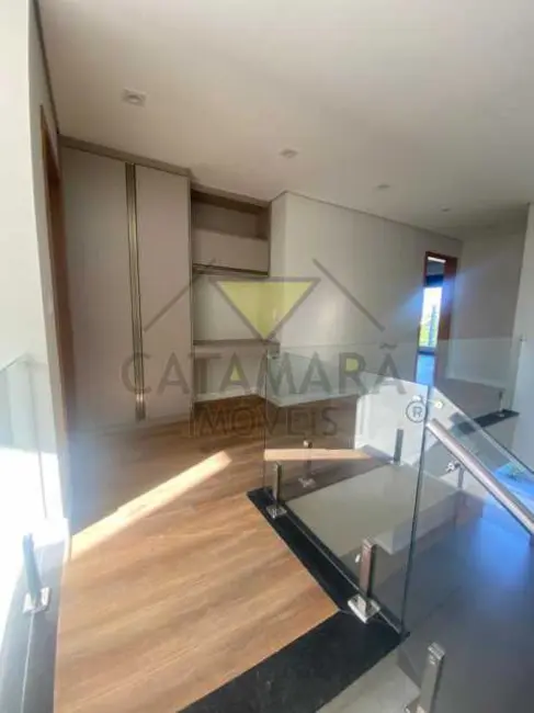 Foto 9 de Casa de Condomínio com 3 quartos à venda, 290m2 em Mogi Das Cruzes - SP