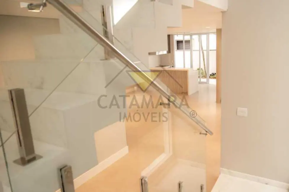 Foto 4 de Casa de Condomínio com 4 quartos à venda, 215m2 em Mogi Das Cruzes - SP