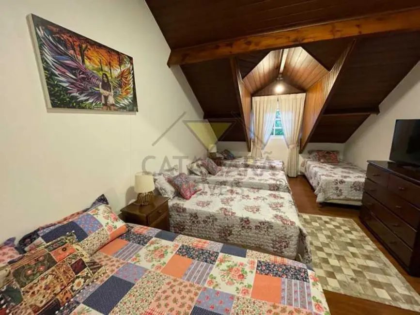 Casa de Condomínio com 6 quartos à venda, 400m2 em Guararema - SP - imagem 3 Foto 3 de Casa de Condomínio com 6 quartos à venda, 400m2 em Guararema - SP