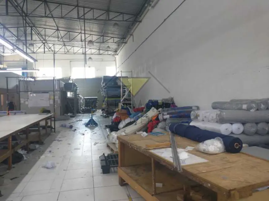 Foto 3 de Armazém / Galpão para alugar, 2000m2 em Mogi Das Cruzes - SP