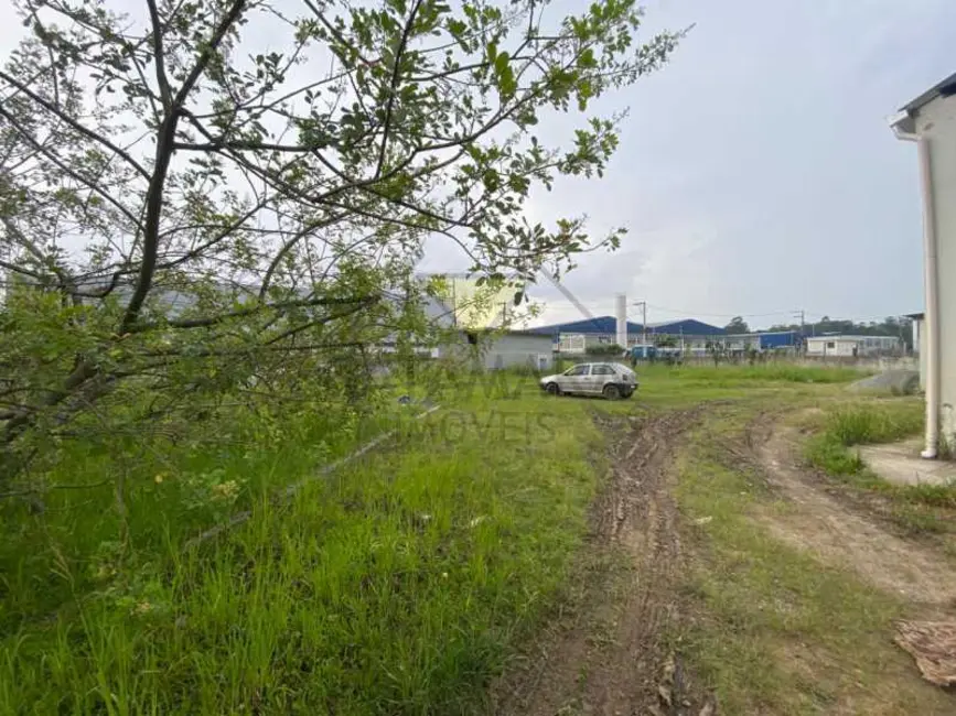 Foto 3 de Terreno / Lote à venda, 1600m2 em Mogi Das Cruzes - SP