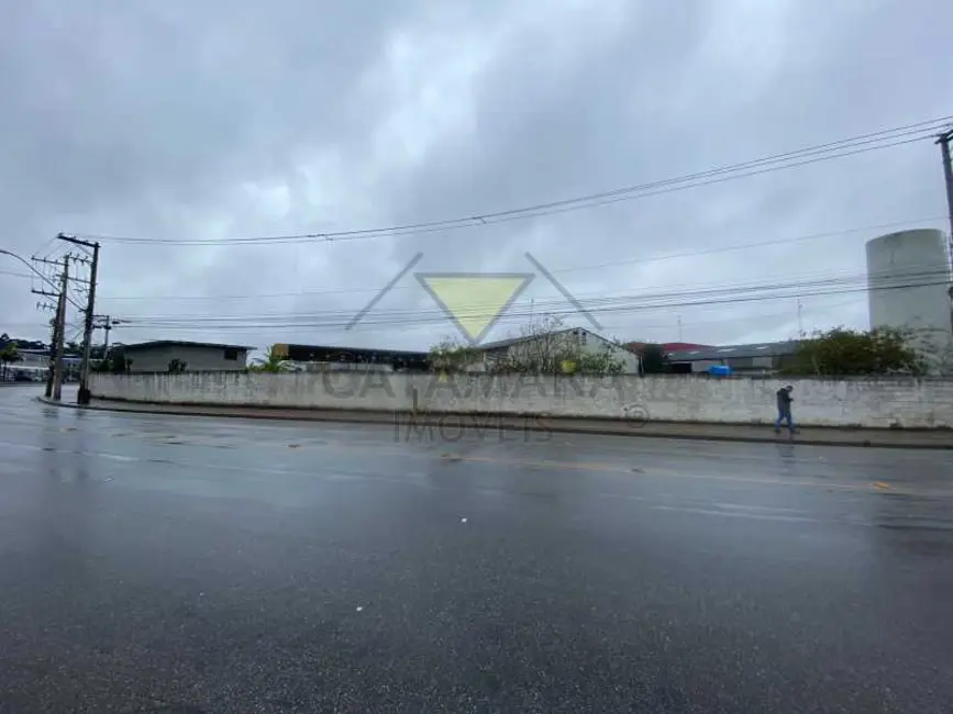 Foto 7 de Terreno / Lote à venda, 1600m2 em Mogi Das Cruzes - SP