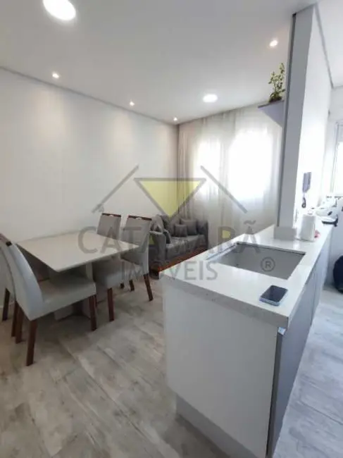 Foto 5 de Apartamento com 2 quartos à venda, 49m2 em Mogi Das Cruzes - SP