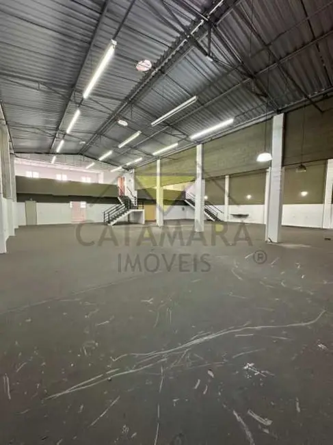 Foto 2 de Armazém / Galpão para alugar, 1100m2 em Mogi Das Cruzes - SP