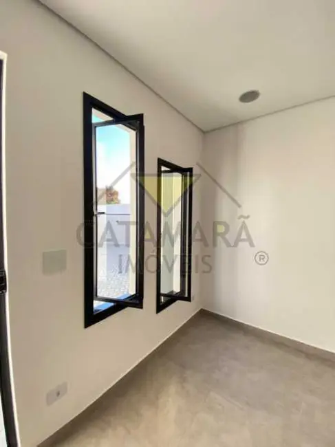 Foto 3 de Casa com 2 quartos à venda, 89m2 em Mogi Das Cruzes - SP