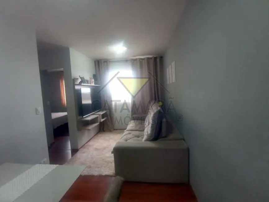 Foto 2 de Apartamento com 2 quartos à venda, 50m2 em Mogi Das Cruzes - SP