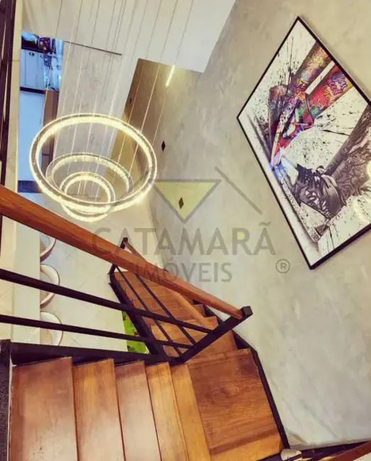 Foto 5 de Casa com 3 quartos à venda, 102m2 em Mogi Das Cruzes - SP