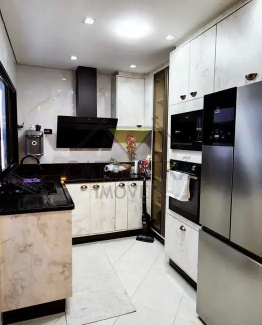 Foto 3 de Casa com 3 quartos à venda, 102m2 em Mogi Das Cruzes - SP