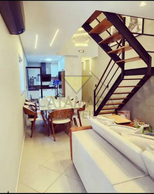 Foto 1 de Casa com 3 quartos à venda, 102m2 em Mogi Das Cruzes - SP