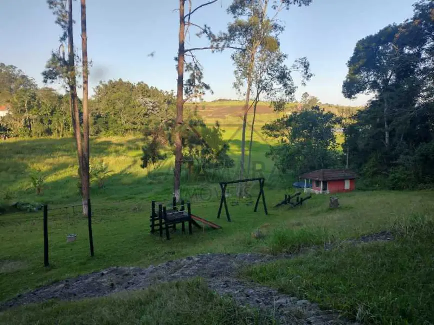 Foto 2 de Sítio / Rancho com 2 quartos à venda em Mogi Das Cruzes - SP