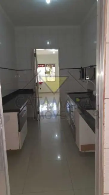 Casa de Condomínio com 3 quartos à venda, 87m2 em Mogi Das Cruzes - SP - imagem 3 Foto 3 de Casa de Condomínio com 3 quartos à venda, 87m2 em Mogi Das Cruzes - SP