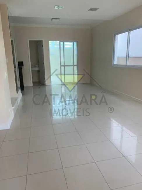 Foto 2 de Casa de Condomínio com 4 quartos para alugar, 160m2 em Mogi Das Cruzes - SP
