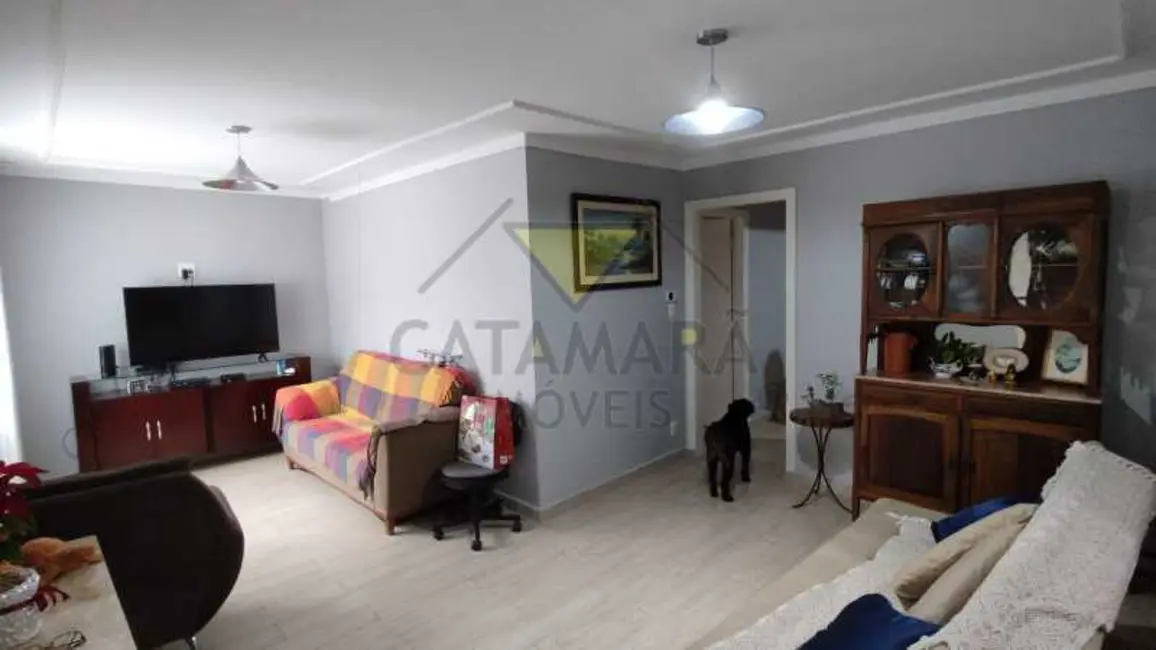 Foto 2 de Casa com 2 quartos à venda, 159m2 em Mogi Das Cruzes - SP