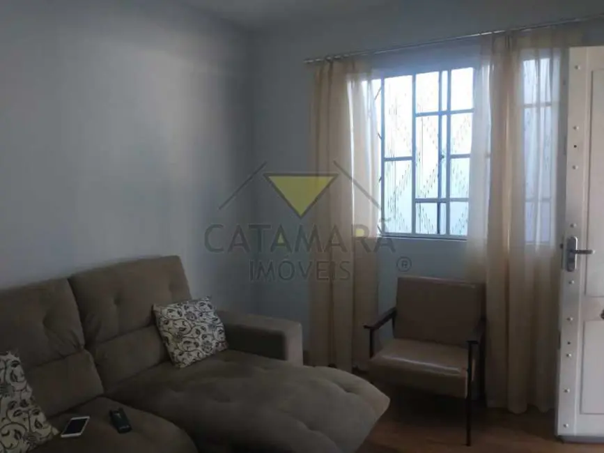 Foto 2 de Casa com 3 quartos à venda, 128m2 em Mogi Das Cruzes - SP