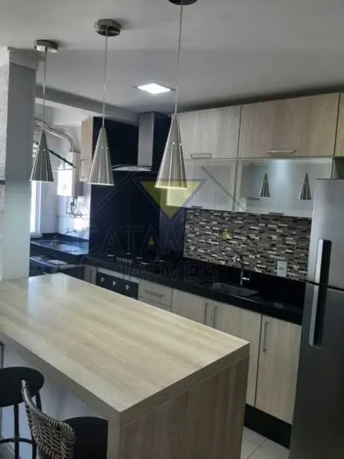 Foto 3 de Apartamento com 2 quartos para alugar, 47m2 em Mogi Das Cruzes - SP