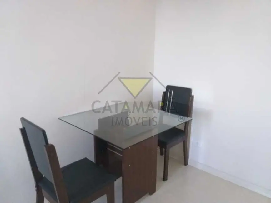 Foto 2 de Apartamento com 2 quartos para alugar, 46m2 em Mogi Das Cruzes - SP