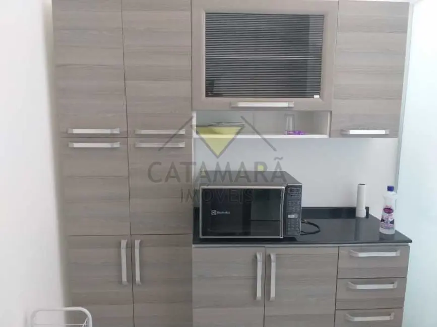 Foto 3 de Apartamento com 2 quartos para alugar, 46m2 em Mogi Das Cruzes - SP