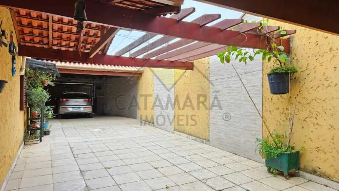 Foto 3 de Casa com 2 quartos à venda, 82m2 em Mogi Das Cruzes - SP