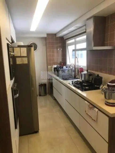 Foto 2 de Apartamento com 2 quartos à venda, 182m2 em Vila Rosália, Guarulhos - SP