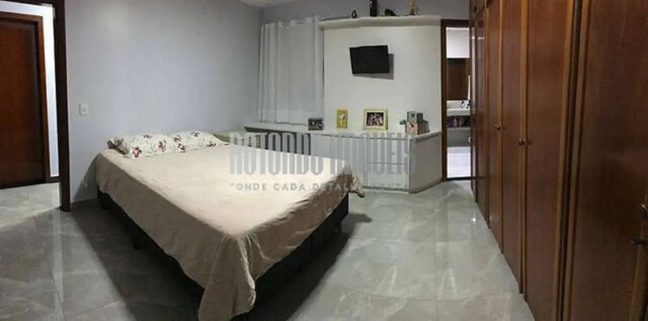 Foto 3 de Casa com 3 quartos à venda, 130m2 em Vila Rosália, Guarulhos - SP