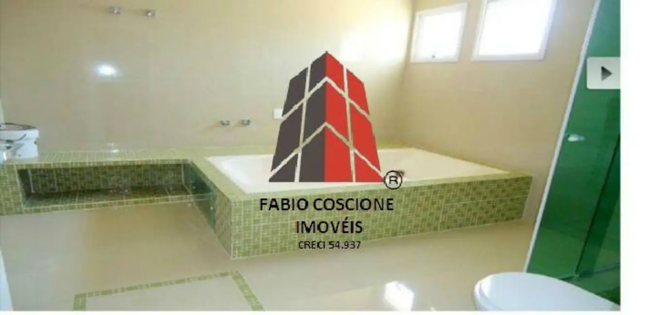 Foto 1 de Sobrado com 4 quartos à venda, 350m2 em Jardim Virgínia, Guaruja - SP