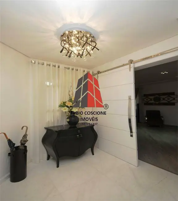 Sobrado com 4 quartos à venda, 305m2 em Vila Carrão, São Paulo - SP - imagem 6 Foto 6 de Sobrado com 4 quartos à venda, 305m2 em Vila Carrão, São Paulo - SP