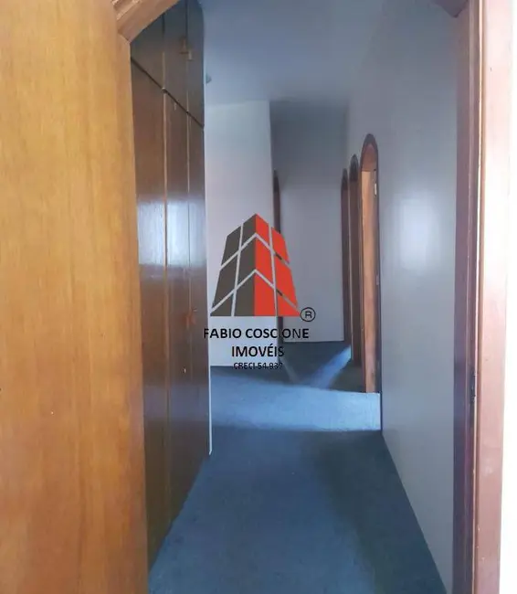 Sobrado com 4 quartos à venda, 218m2 em Vila Santo Estevão, São Paulo - SP - imagem 5 Foto 5 de Sobrado com 4 quartos à venda, 218m2 em Vila Santo Estevão, São Paulo - SP