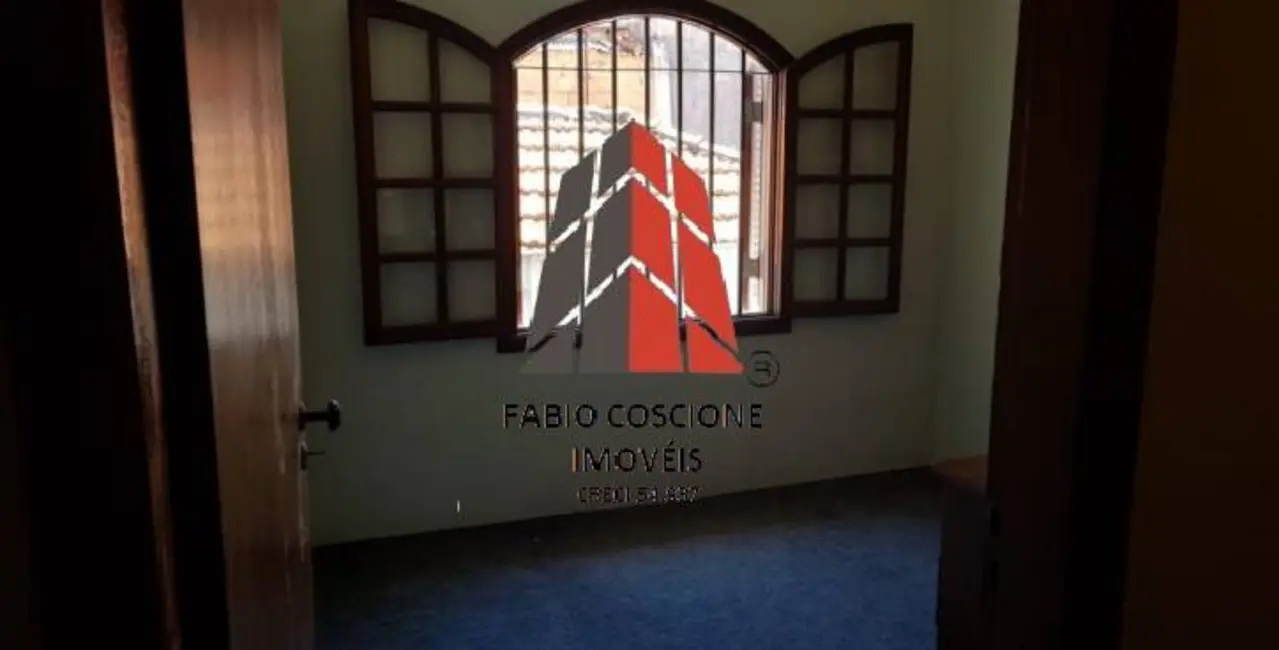 Sobrado com 4 quartos à venda, 218m2 em Vila Santo Estevão, São Paulo - SP - imagem 8 Foto 8 de Sobrado com 4 quartos à venda, 218m2 em Vila Santo Estevão, São Paulo - SP