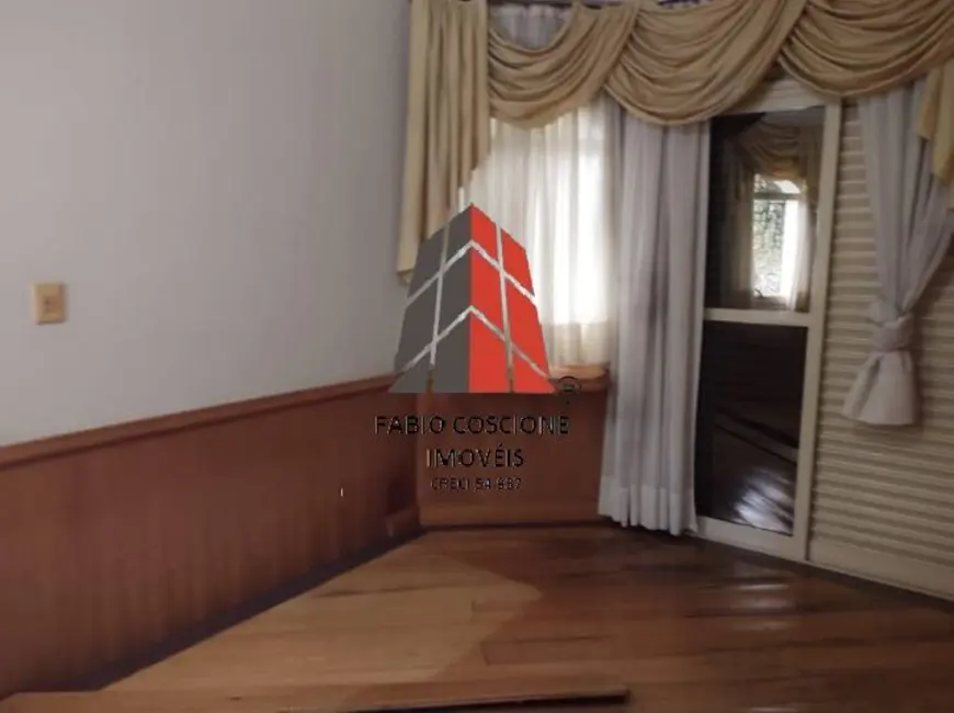 Sobrado com 3 quartos à venda, 307m2 em Vila Carrão, São Paulo - SP - imagem 9 Foto 9 de Sobrado com 3 quartos à venda, 307m2 em Vila Carrão, São Paulo - SP