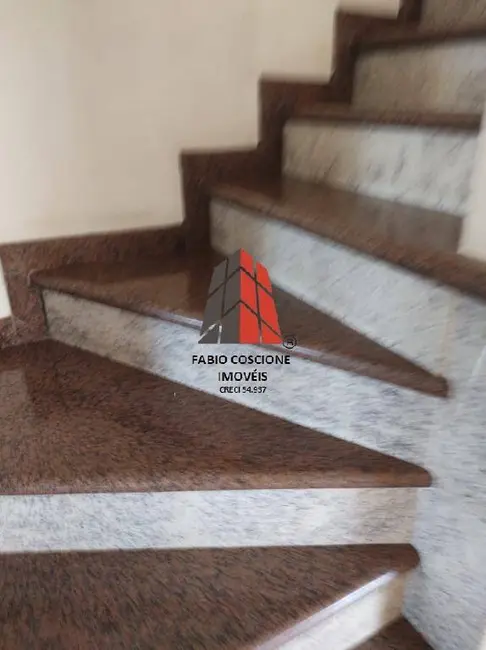 Sobrado com 3 quartos à venda, 307m2 em Vila Carrão, São Paulo - SP - imagem 5 Foto 5 de Sobrado com 3 quartos à venda, 307m2 em Vila Carrão, São Paulo - SP