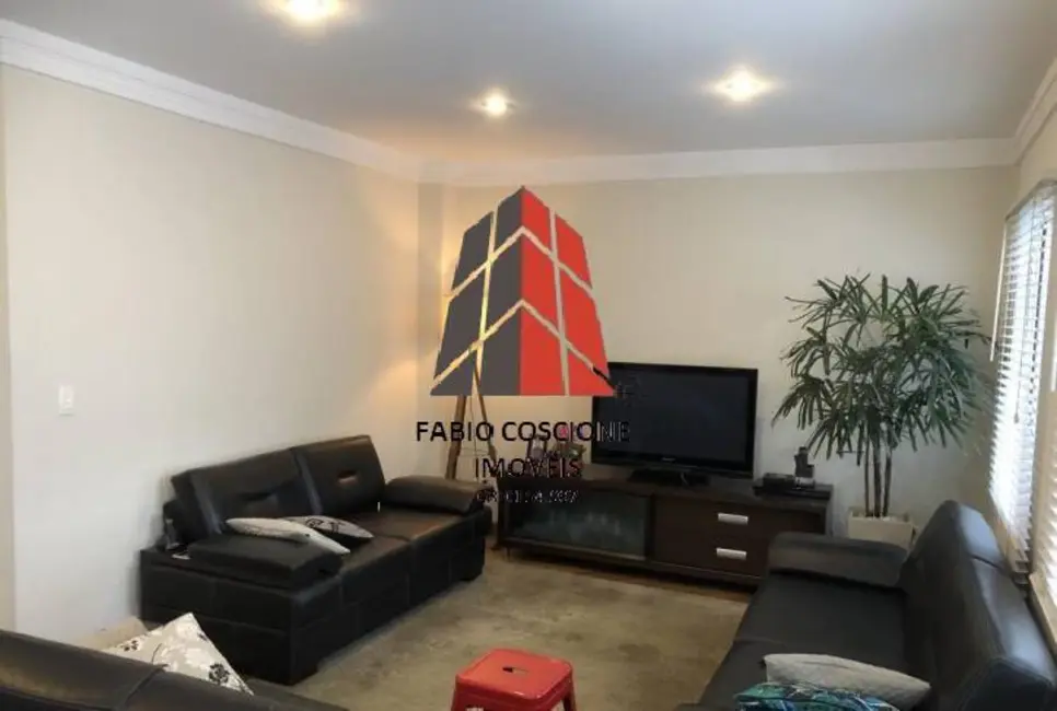 Sobrado com 4 quartos à venda, 220m2 em Vila Gomes Cardim, São Paulo - SP - imagem 2 Foto 2 de Sobrado com 4 quartos à venda, 220m2 em Vila Gomes Cardim, São Paulo - SP