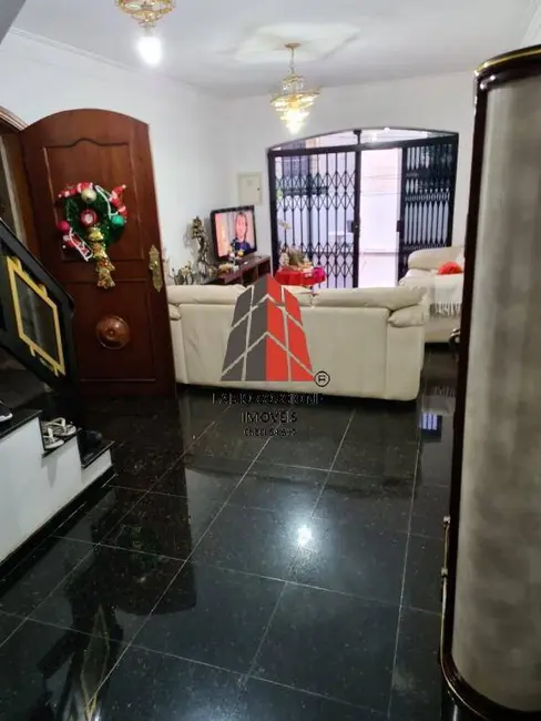 Sobrado com 3 quartos à venda, 150m2 em Chácara Santo Antônio (Zona Leste), São Paulo - SP - imagem 1 Foto 1 de Sobrado com 3 quartos à venda, 150m2 em Chácara Santo Antônio (Zona Leste), São Paulo - SP