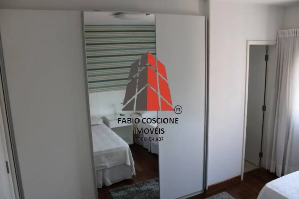 Apartamento com 4 quartos à venda, 234m2 em Aclimação, São Paulo - SP - imagem 9 Foto 9 de Apartamento com 4 quartos à venda, 234m2 em Aclimação, São Paulo - SP