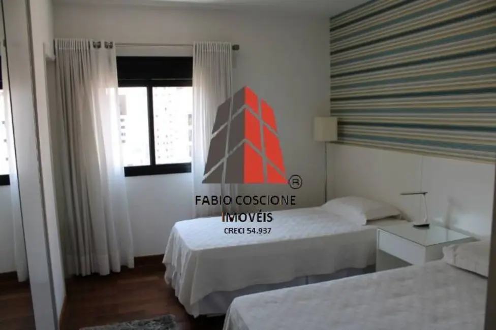 Apartamento com 4 quartos à venda, 234m2 em Aclimação, São Paulo - SP - imagem 6 Foto 6 de Apartamento com 4 quartos à venda, 234m2 em Aclimação, São Paulo - SP