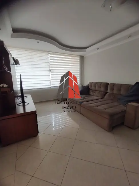 Sobrado com 3 quartos à venda, 340m2 em Vila Carrão, São Paulo - SP - imagem 5 Foto 5 de Sobrado com 3 quartos à venda, 340m2 em Vila Carrão, São Paulo - SP