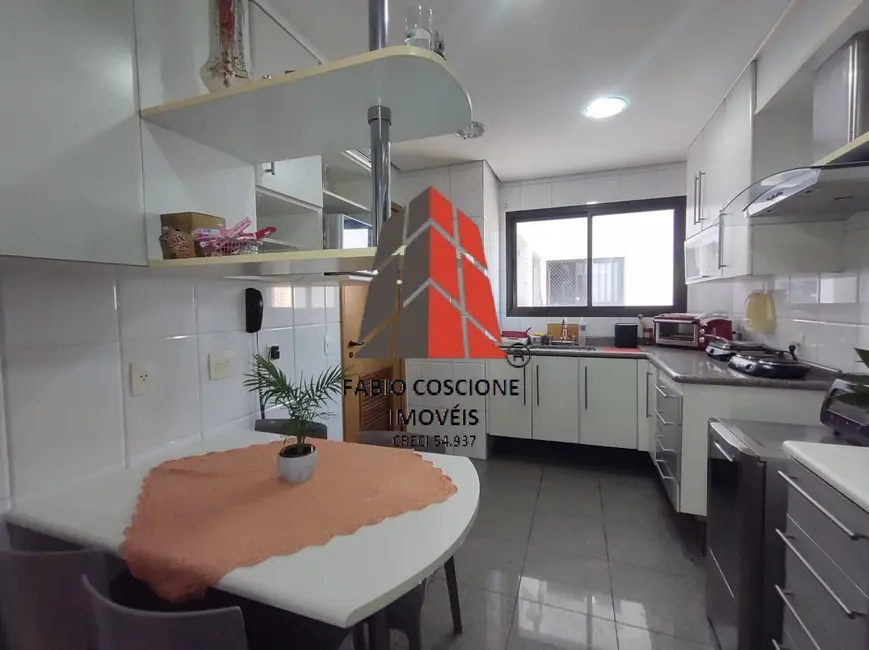 Apartamento com 3 quartos à venda, 133m2 em Tatuapé, São Paulo - SP - imagem 9 Foto 9 de Apartamento com 3 quartos à venda, 133m2 em Tatuapé, São Paulo - SP
