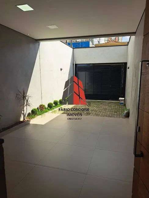 Foto 2 de Casa com 3 quartos para alugar, 150m2 em Tatuapé, São Paulo - SP