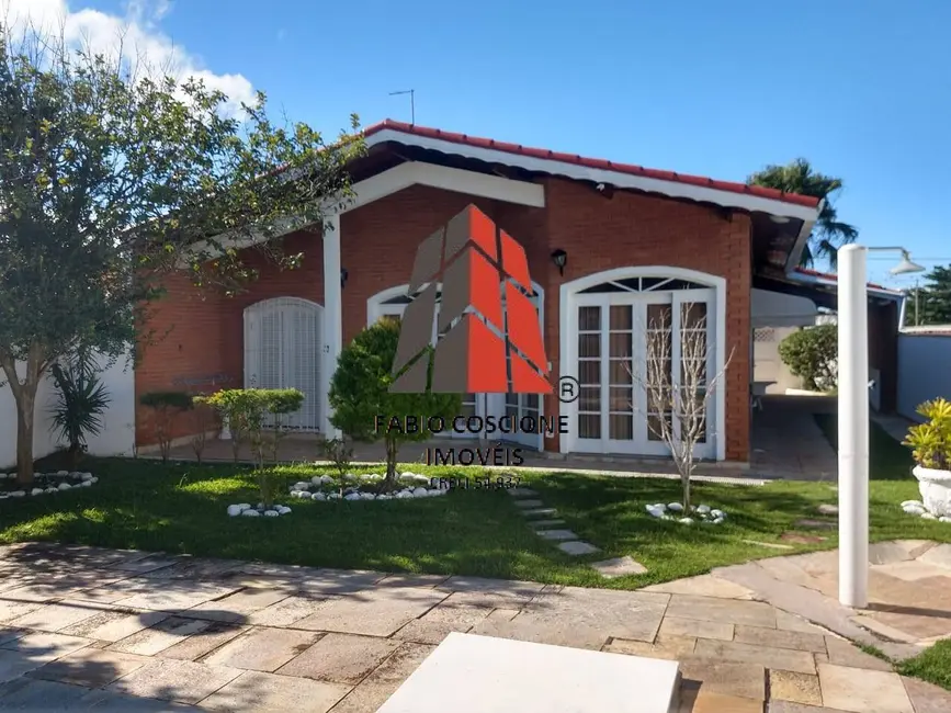 Foto 3 de Casa com 3 quartos à venda, 230m2 em Peruibe - SP