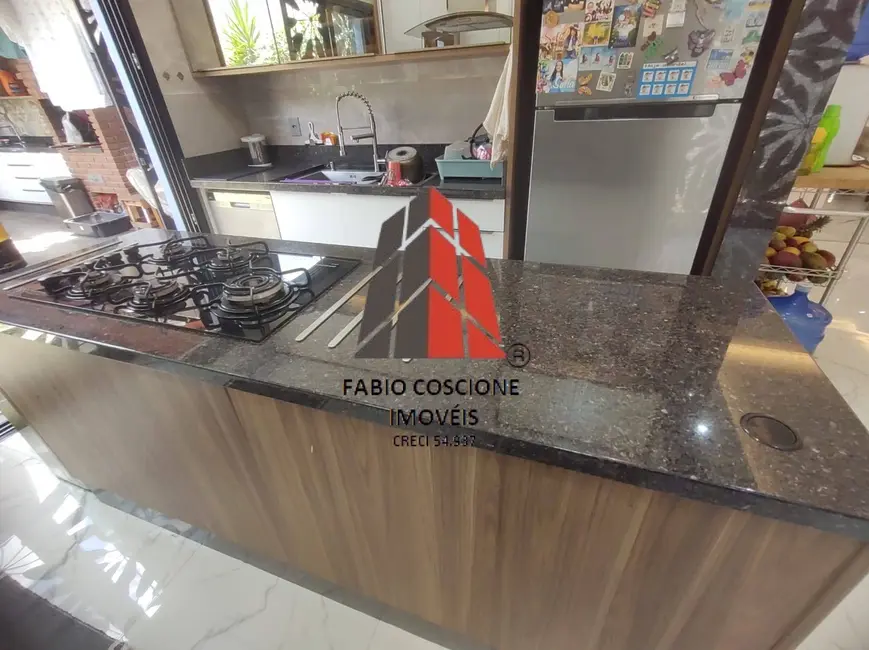 Sobrado com 3 quartos para alugar, 198m2 em Tatuapé, São Paulo - SP - imagem 5 Foto 5 de Sobrado com 3 quartos para alugar, 198m2 em Tatuapé, São Paulo - SP