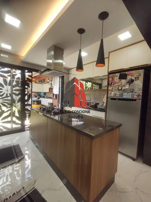 Sobrado com 3 quartos para alugar, 198m2 em Tatuapé, São Paulo - SP - imagem 7 Foto 7 de Sobrado com 3 quartos para alugar, 198m2 em Tatuapé, São Paulo - SP