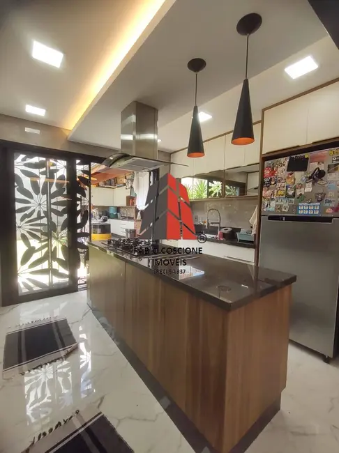 Sobrado com 3 quartos para alugar, 198m2 em Tatuapé, São Paulo - SP - imagem 6 Foto 6 de Sobrado com 3 quartos para alugar, 198m2 em Tatuapé, São Paulo - SP