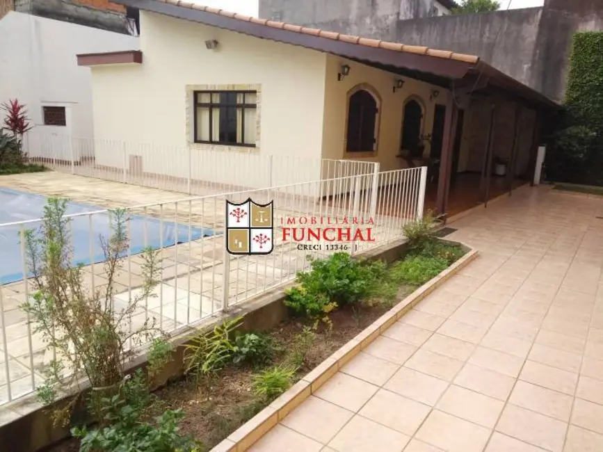 Foto 1 de Casa com 4 quartos à venda, 440m2 em Centro, Diadema - SP