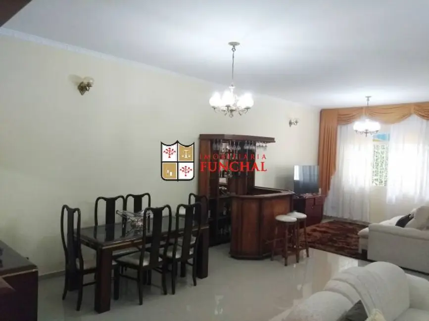 Foto 8 de Casa com 4 quartos à venda, 440m2 em Centro, Diadema - SP